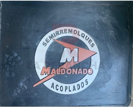 Guardafango de goma MALDONADO 650 x 500mm (circulo)